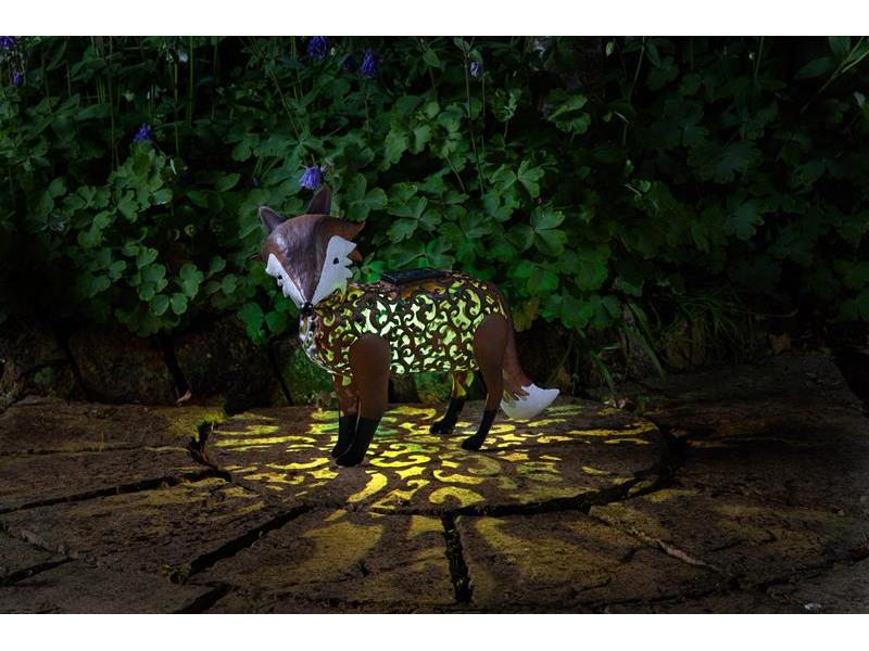 LED es napelemes róka kerti világítás sötétedés érzékelővel